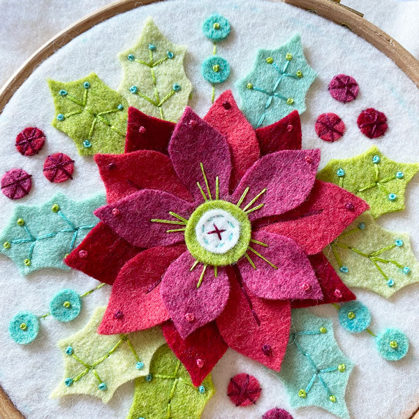 KIT FEUTRINE DIY TAMBOUR BOUQUET DE NOËL