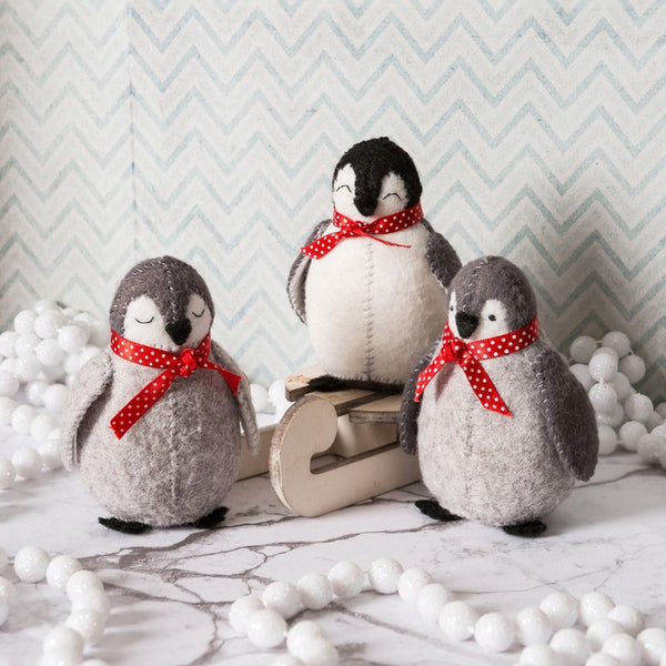 KIT FEUTRINE DIY BÉBÉS PINGOUINS – CORINNE LAPIERRE