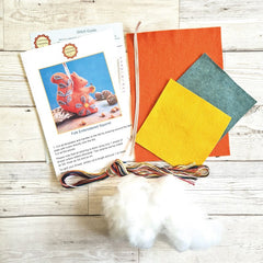 KIT FEUTRINE DIY PETIT ÉCUREUIL BRODÉ FOLK – CORINNE LAPIERRE
