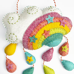 KIT FEUTRINE DIY PENDENTIF PETIT NUAGE BONHEUR